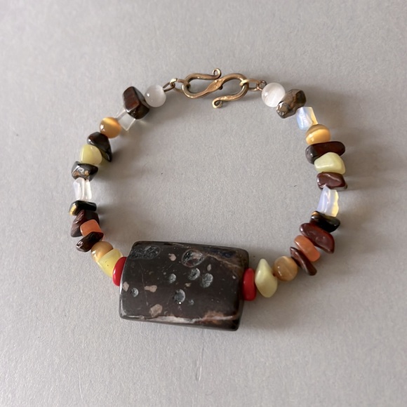 Handcrafted Natural Stones Bracelet 7 1/2 - Picture 2 of 5